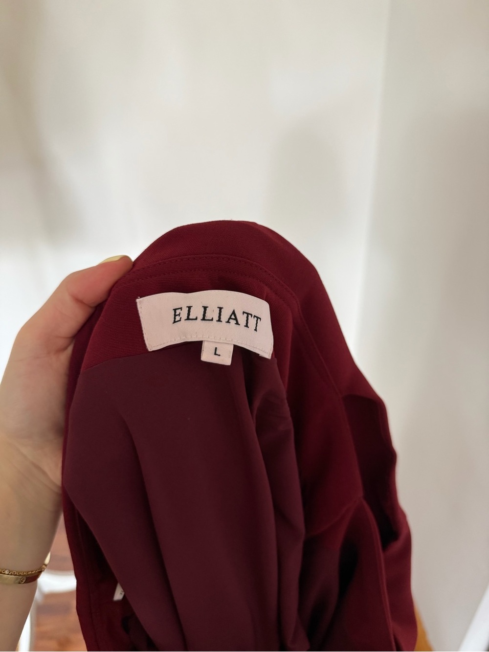 Elliatt One-Shoulder Burgundy Evening Dress with Side Slit - Picture 4 of 4